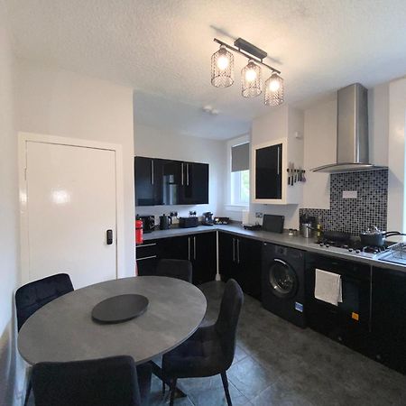 Glasgow Apartment Close To The Airport Renfrew Eksteriør bilde