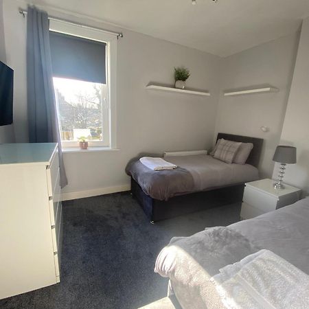 Glasgow Apartment Close To The Airport Renfrew Eksteriør bilde
