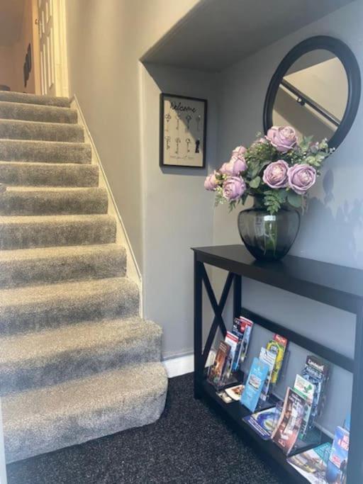 Glasgow Apartment Close To The Airport Renfrew Eksteriør bilde